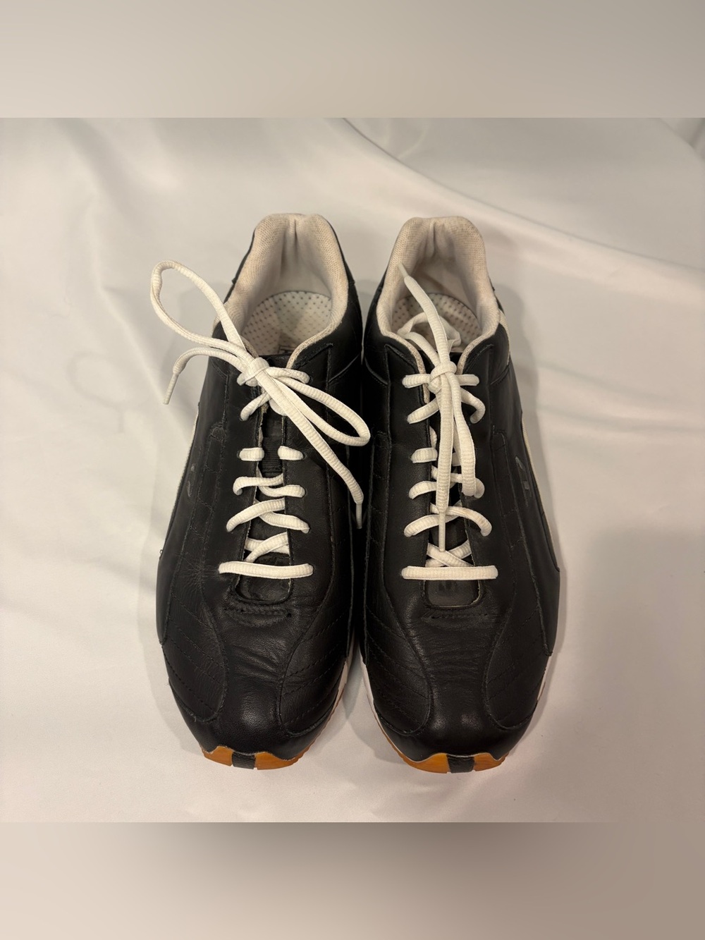 Diesel Men’s Black Leather Sneakers - Picture 2 of 3